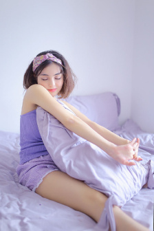 小姐好白电影
